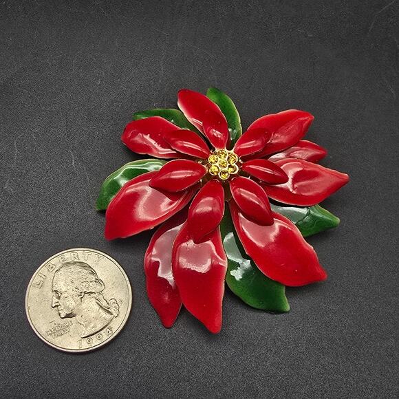 Red Enamel Poinsettia Flower Brooch Vintage Christmas Jewelry - Picture 2 of 6